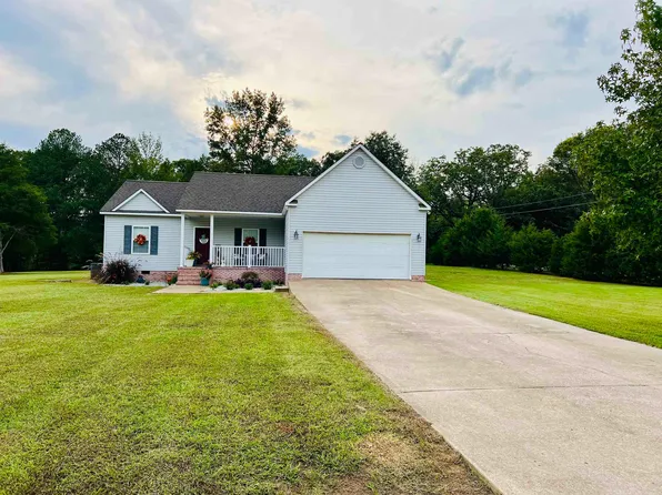 20 Huntington Trl, Adamsville, TN 38310