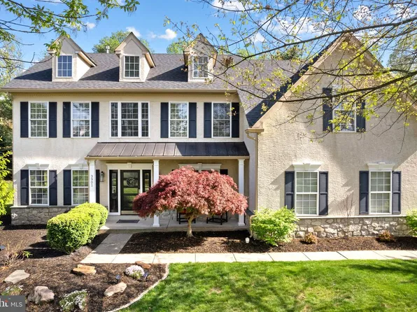 3901 Charter Club Dr, Doylestown, PA 18902