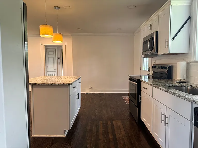 2826 Colonial Cir — Photo 12