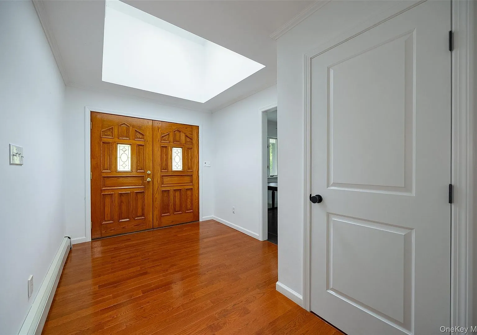 5 bed, 3.5 bath, 3635 sqft, $4,000 — Photo 4