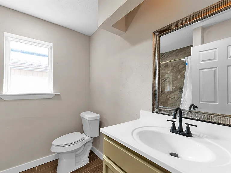6211 Coachgate Dr — Photo 55