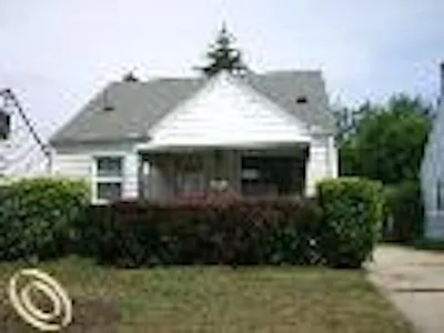 1721 E Goulson Ave photo 1