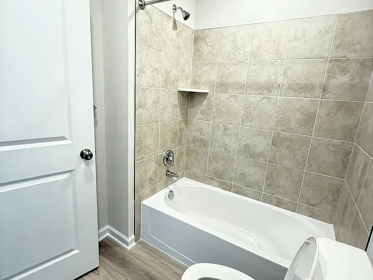 1353 Cedar Valley Rd — Photo 36