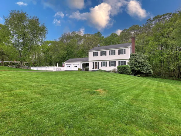 67 Hallsey Lane, Woodbridge, CT 06525