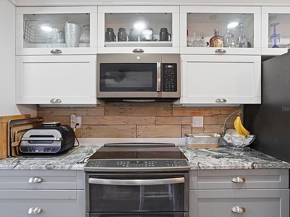 5th image of 8931 Blind Pass Rd APT 360