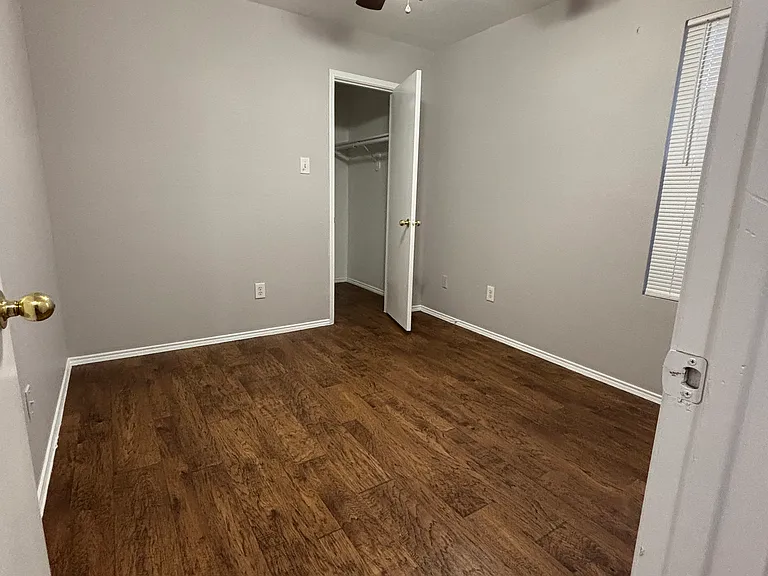 8040 Doreen Ave #1 — Photo 7