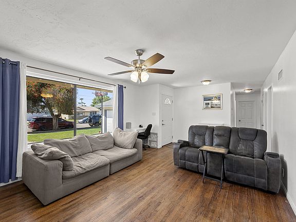 4th image of 8740 Adriana St