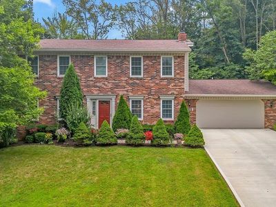 2811 E Winston St, Bloomington, IN, 47401