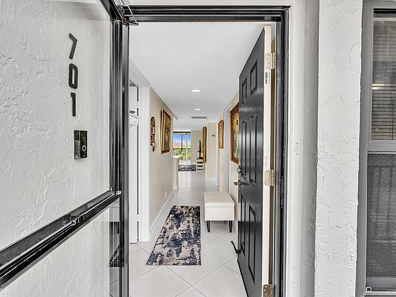 3rd image of 1631 RIVERVIEW Road #701