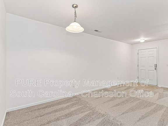 3rd image of 240 Jackson St