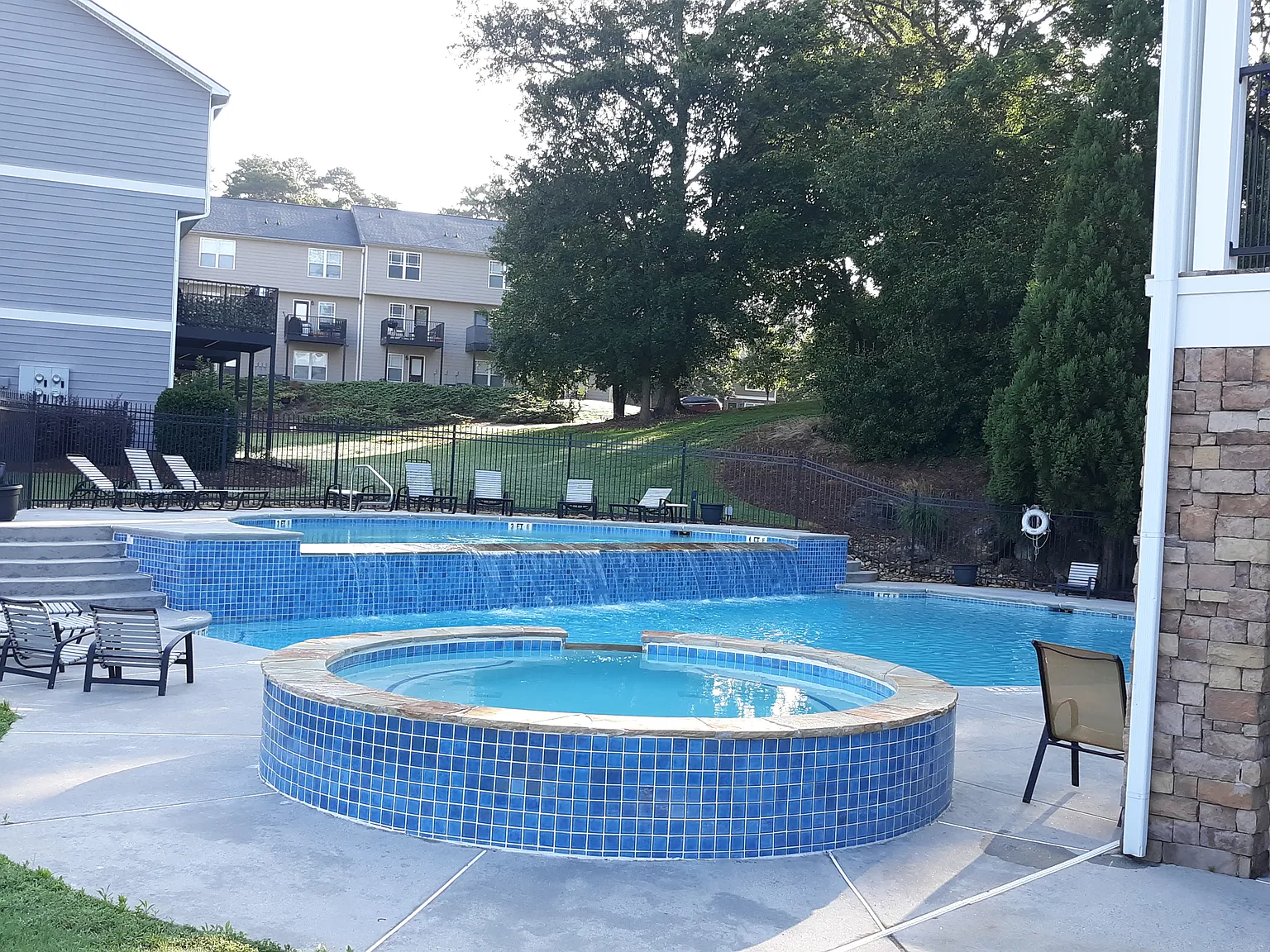 2 bed, 2.5 bath, 1120 sqft, $1,395 — Photo 2