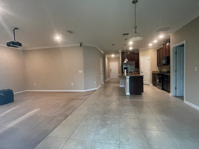 2618 Las Calinas Blvd — Photo 4