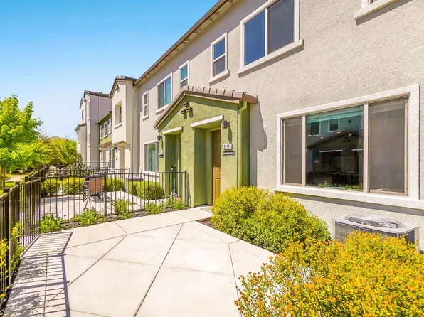3019 Mesmerizing Walk, Sacramento, CA 95835