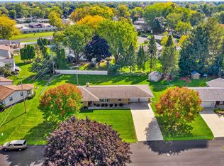 123 Mohawk Dr, Beaver Dam, WI 53916