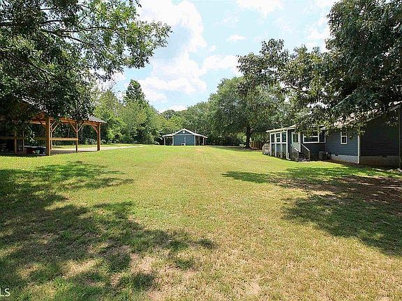 2nd image of 219 Harris Dr