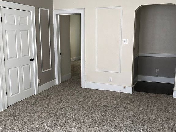 3rd image of 709 Hazelwood St APT 107