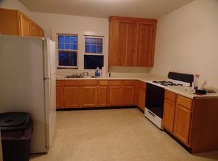 7 Taylor St #2, Portland, ME 04102