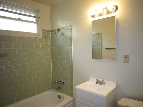 2nd image of 1310 N Marengo Ave #3
