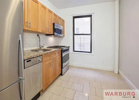Sold by Warburg | media 12