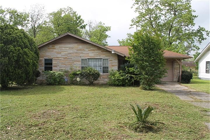 1st image of 5934 Doulton Dr