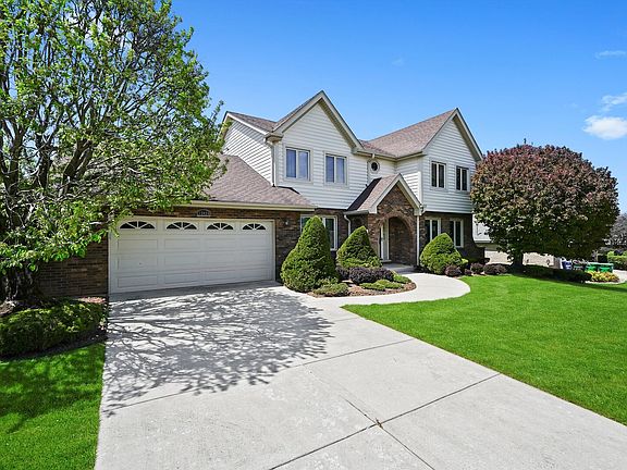 5th image of 13924 S Golden Oak Dr