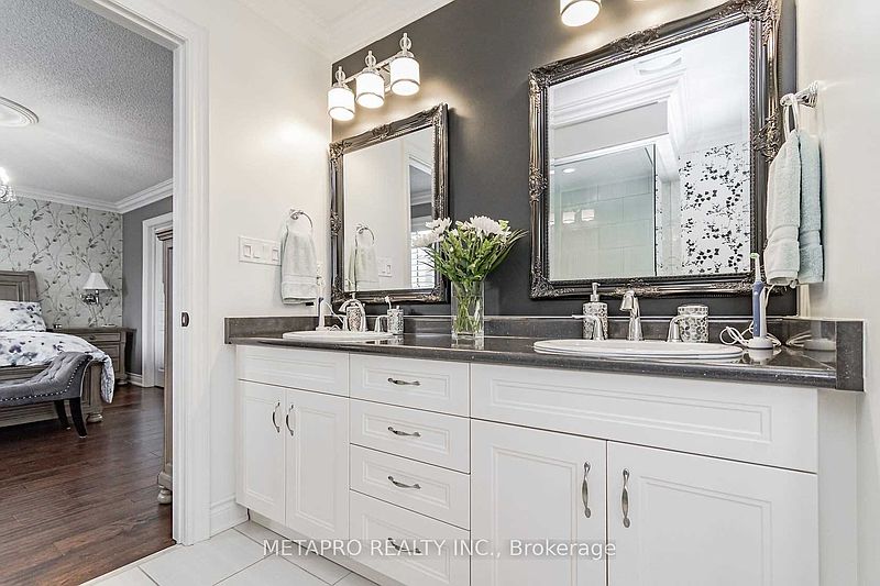 Burlington House for rent - 5 Bedrooms — photo 21