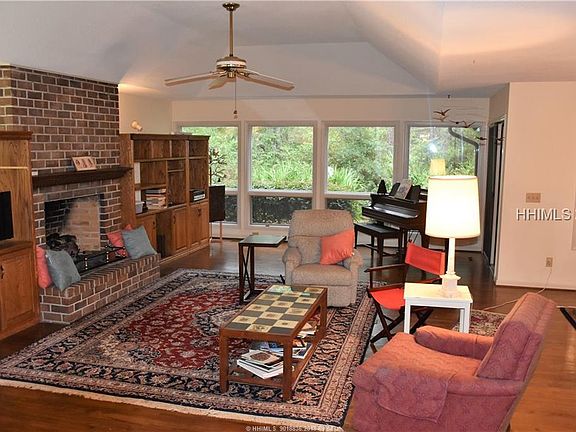 5th image of 2 Leatherwood Ct