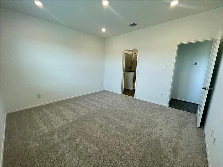 21934 Longhorn Ridge Dr — Photo 13
