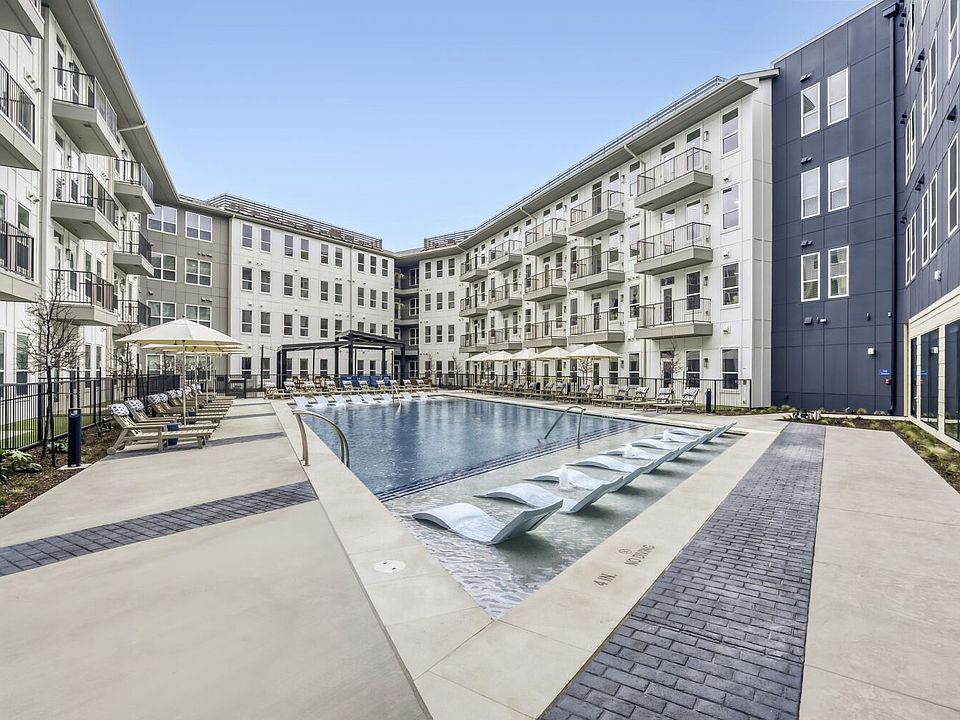 1st image of 10715 Garland Rd #1206