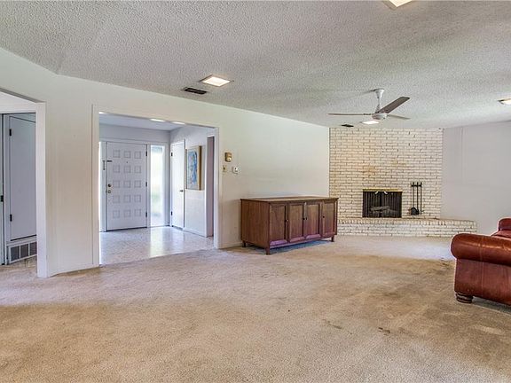 4th image of 4409 Mendosa Ct
