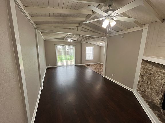 5th image of 2442 SE 14th St