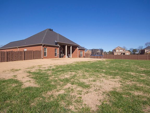 4th image of 103 Chattooga Pl