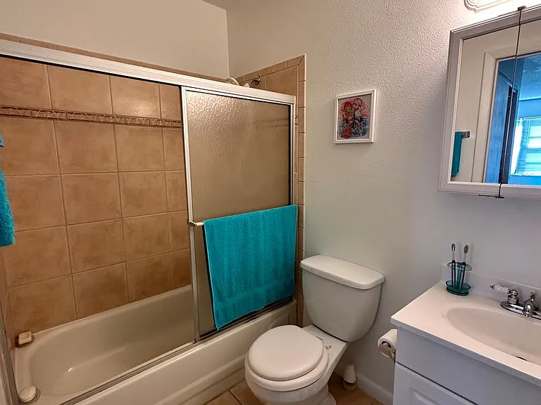 220 S 26th St #3 — Photo 14