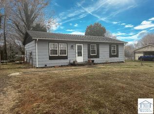 275 Southland Dr, Martinsville, VA 24112