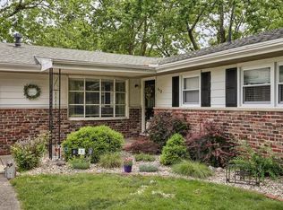 812 Robert Webb Dr, Monticello, IL 61856