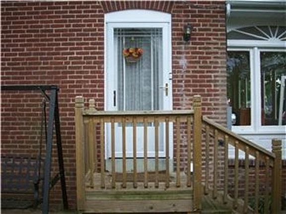 Entrance to 2nd floor Apartment
