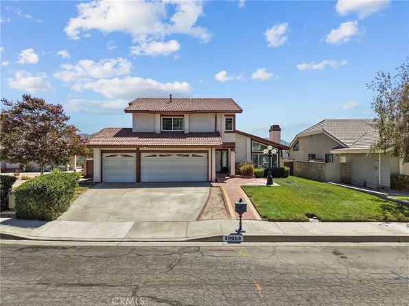 28068 Valcour Dr, Santa Clarita, CA 91387