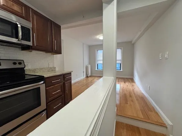 21 Peterborough St #4, Boston, MA 02215