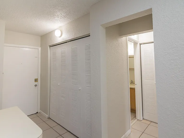 2771 Riverside Dr #109-A — Photo 7