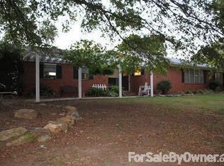 1682 Perch Rd, Pinnacle, NC 27043