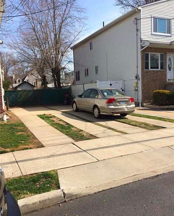2nd image of 7 Dalton Ave