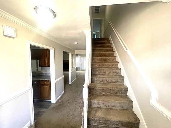 4th image of 4859 Woods Edge Rd