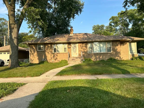 18551 Walter St, Lansing, IL 60438