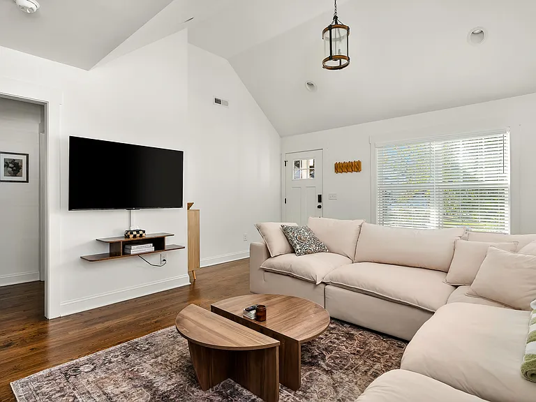 13 McAdoo Ave — Photo 12