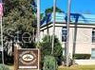 1975 W Bay Dr APT 102, Largo, FL 33770