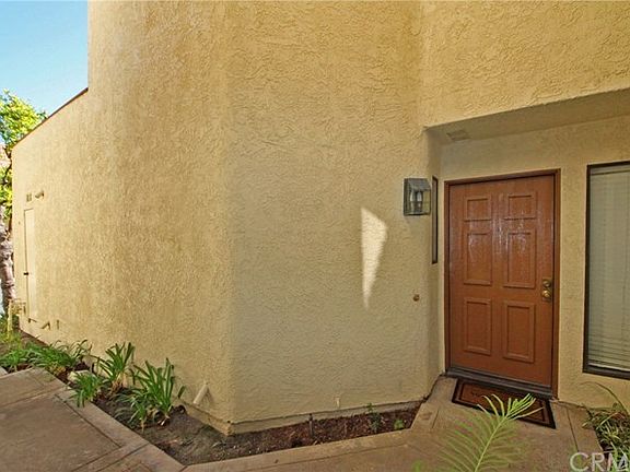 2nd image of 862 Lancaster Dr