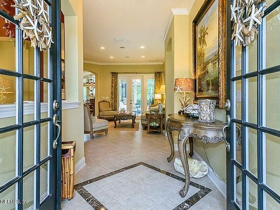 5th image of 353 Blagdon Ct