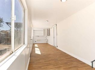 38865 6th St E, Palmdale, CA 93550