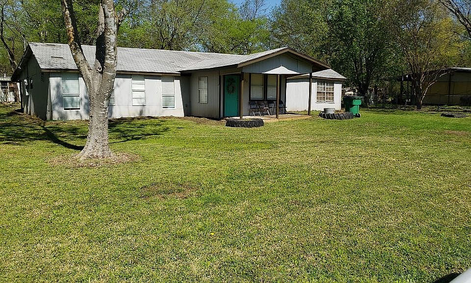 2nd image of 8123 Horseshoe Dr