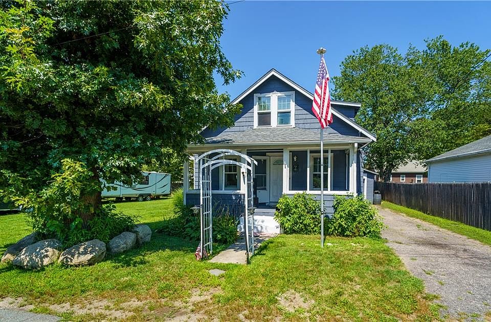 1st image of 68 Covel Cir